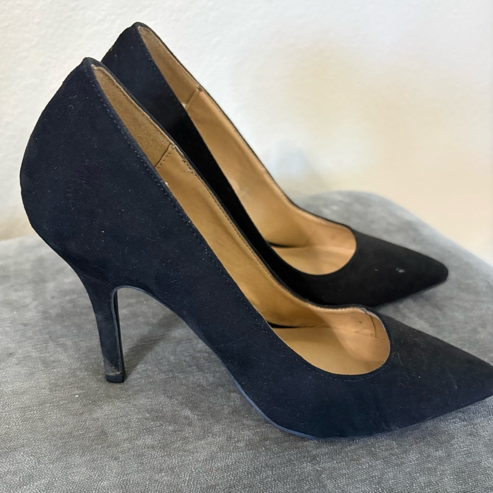 Chinese Laundry Black Heels
